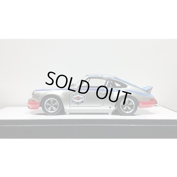 画像2: VISION 1/43 Porsche 911 Carrera RSR 2.8 1973 Silver / Martini Stripes Limited 120 pcs. (2)
