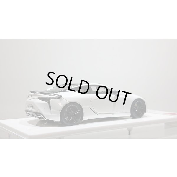 画像7: EIDOLON 1/43 LEXUS LC500 "AVIATION" 2020 White Nova Glass Flakes (7)