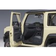 画像9: AUTOart 1/18 Suzuki Jimny Sierra (JB74) (Chiffon Ivory Metallic with Black roof) (9)