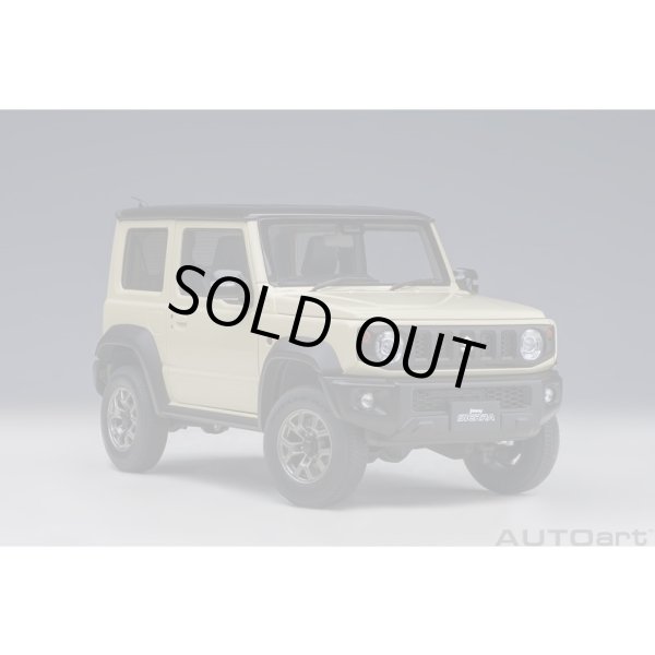 画像15: AUTOart 1/18 Suzuki Jimny Sierra (JB74) (Chiffon Ivory Metallic with Black roof) (15)