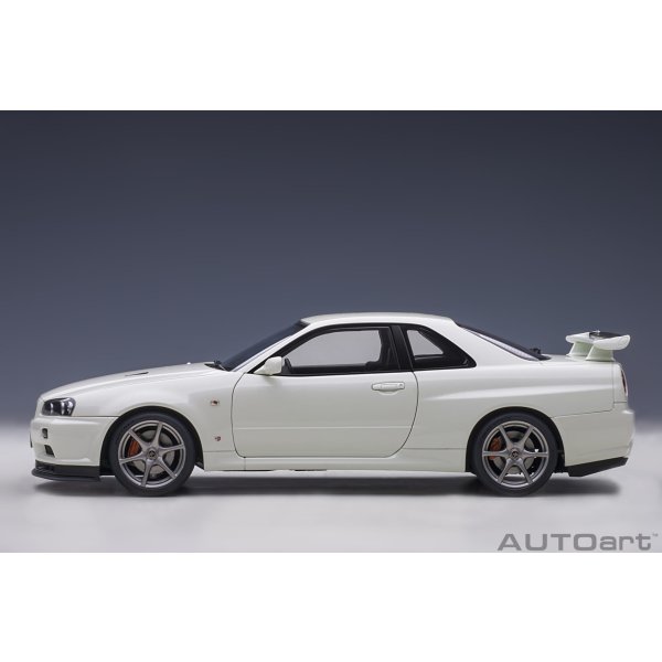 画像3: AUTOart 1/18 Nissan Skyline GT-R (R34) V-spec II (White Pearl) (3)