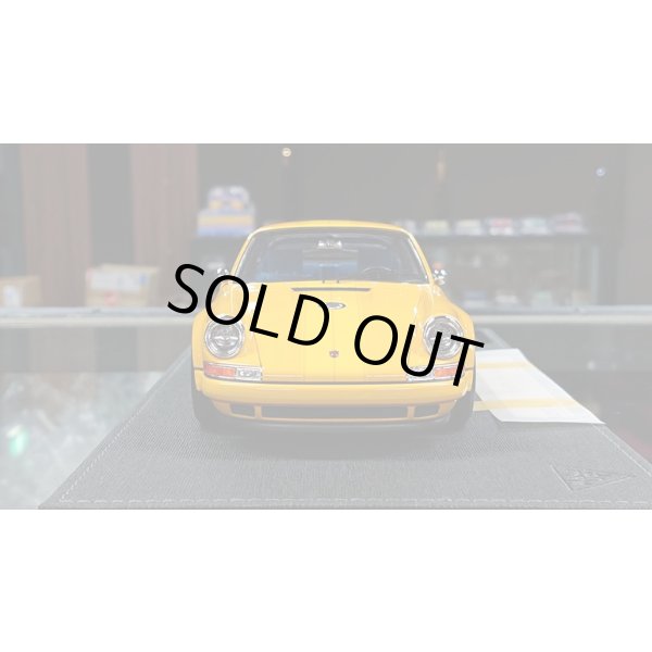 画像8: IDEA 1/18 Singer 911 (964) Coupe Yellow (Yellow Stripe) Limited 80 pcs. (8)