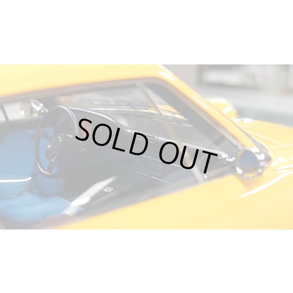 画像12: IDEA 1/18 Singer 911 (964) Coupe Yellow (Yellow Stripe) Limited 80 pcs. (12)