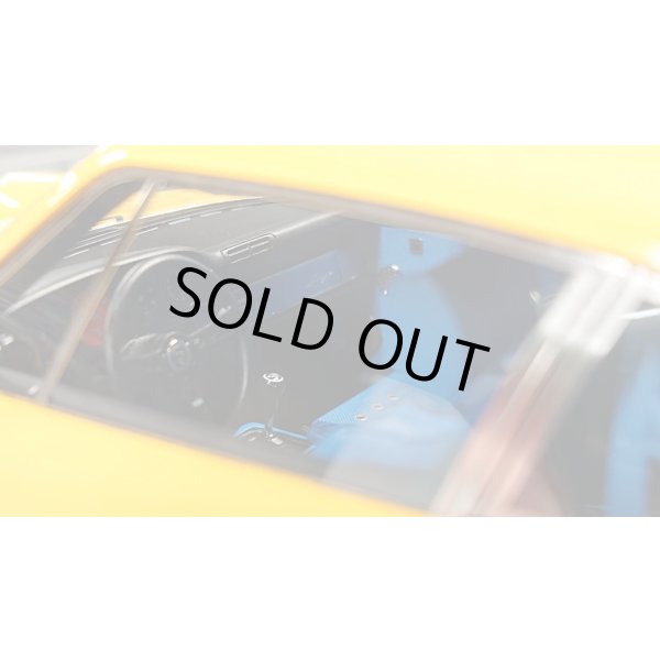 画像11: IDEA 1/18 Singer 911 (964) Coupe Yellow (Yellow Stripe) Limited 80 pcs. (11)