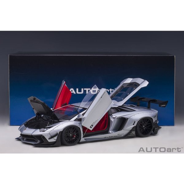 画像15: AUTOart 1/18 Liberty Walk LB-WORKS Lamborghini Aventador Limited Edition (Matte Metallic Silver) (15)