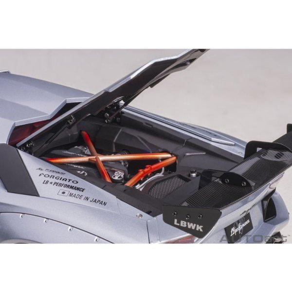 画像11: AUTOart 1/18 Liberty Walk LB-WORKS Lamborghini Aventador Limited Edition (Matte Metallic Silver) (11)