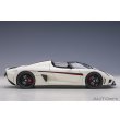 画像6: AUTOart 1/18 Koenigsegg Regera (Arctic White/Carbon with Red accents) (6)
