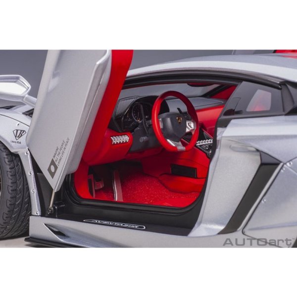 画像8: AUTOart 1/18 Liberty Walk LB-WORKS Lamborghini Aventador Limited Edition (Matte Metallic Silver) (8)