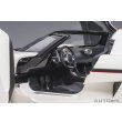 画像10: AUTOart 1/18 Koenigsegg Regera (Arctic White/Carbon with Red accents) (10)