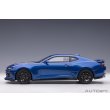 画像3: AUTOart 1/18 Chevrolet Camaro ZL1 2017 (Hyper Blue Metallic) (3)
