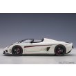画像5: AUTOart 1/18 Koenigsegg Regera (Arctic White/Carbon with Red accents) (5)