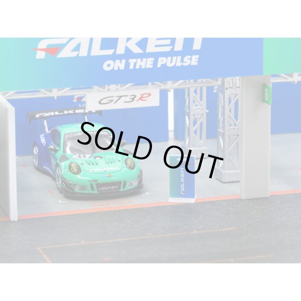 画像10: Tarmac Works 1/64 Pit Garage Diorama - FALKEN + Porsche 911 GT3 R (991) (10)