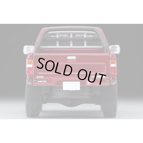 画像6: TOMYTEC 1/64 Limited Vintage NEO Toyota Hilux 4WD Pickup Double Cab SSR (Red) '91 (6)