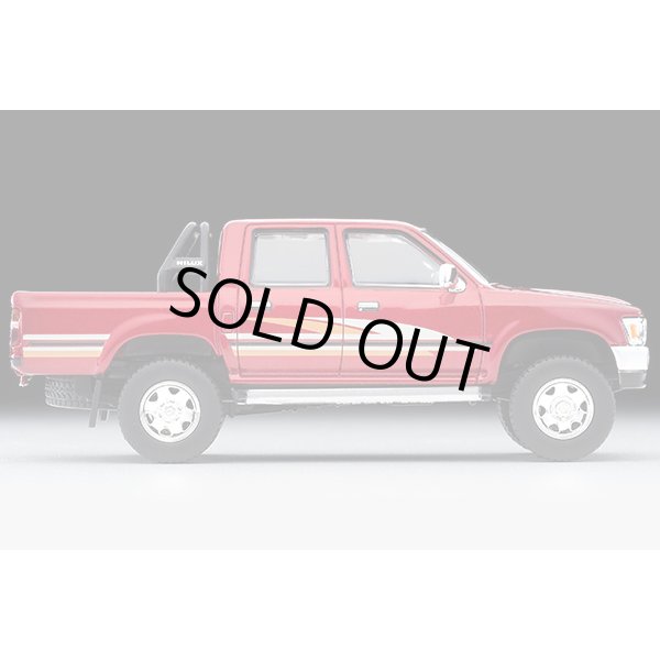 画像4: TOMYTEC 1/64 Limited Vintage NEO Toyota Hilux 4WD Pickup Double Cab SSR (Red) '91 (4)