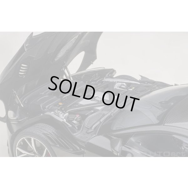 画像11: AUTOart 1/18 Aston Martin DBS Superleggera (Jet Black) (11)