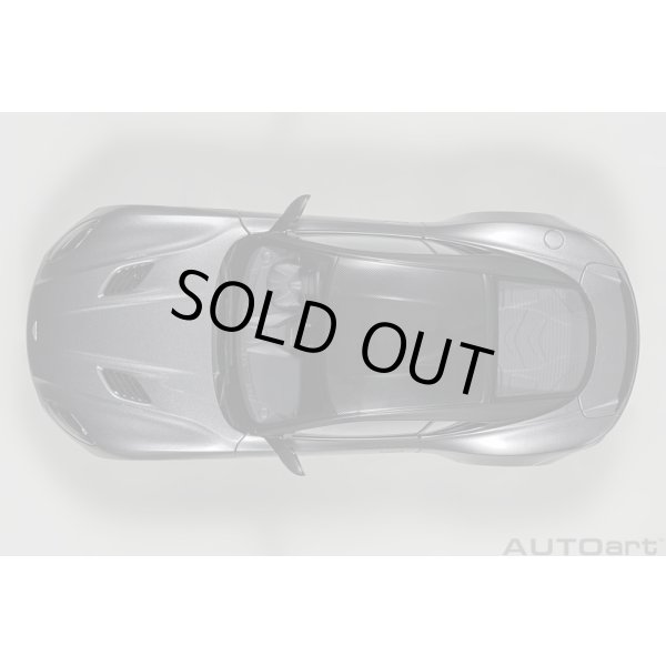 画像7: AUTOart 1/18 Aston Martin DBS Superleggera (Magnetic Silver) (7)