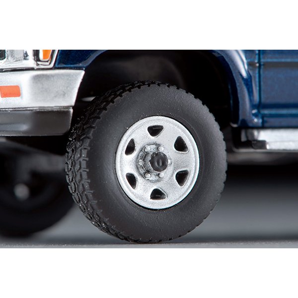 画像7: TOMYTEC 1/64 Limited Vintage NEO Toyota Hilux 4WD Pickup Double Cab SSR (Dark Blue) '95 (7)