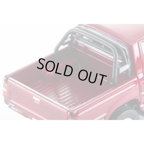 画像8: TOMYTEC 1/64 Limited Vintage NEO Toyota Hilux 4WD Pickup Double Cab SSR (Red) '91 (8)