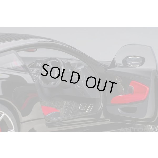 画像10: AUTOart 1/18 Aston Martin DBS Superleggera (Jet Black) (10)