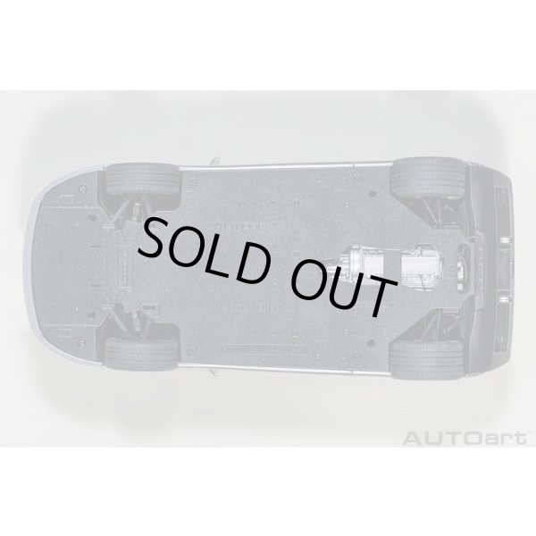 画像9: AUTOart 1/18 Bugatti EB110 SS (Grigio Metallizzato) (9)