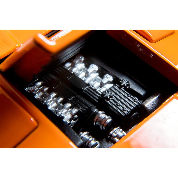 画像8: TOMYTEC 1/64 TLV-N Lamborghini Countach LP400 (Orange) (8)