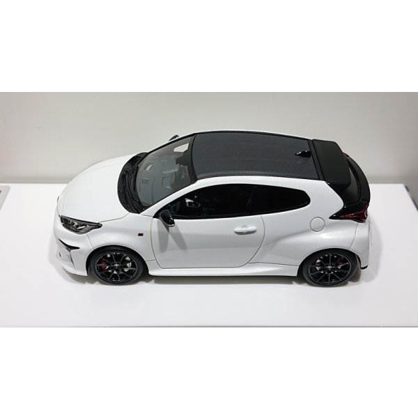 画像4: EIDOLON 1/43 TOYOTA GR Yaris RZ High Performance 2020 Platinum White Pearl Mica (4)