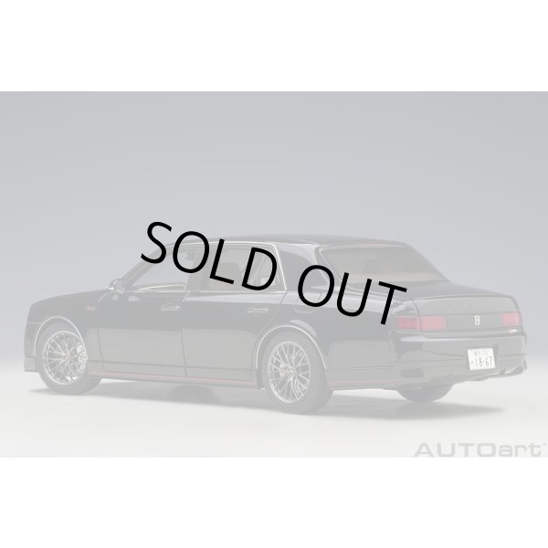 画像2: AUTOart 1/18 Toyota Century GRMN (Black) (2)