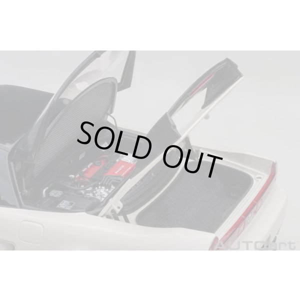 画像12: AUTOart 1/18 Honda NSX-R (NA2) (Championship White / Black Carbon) (12)