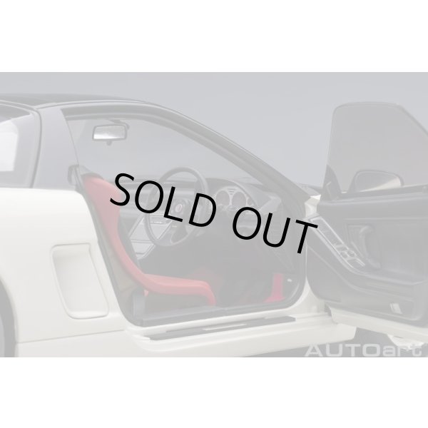 画像10: AUTOart 1/18 Honda NSX-R (NA2) (Championship White / Black Carbon) (10)