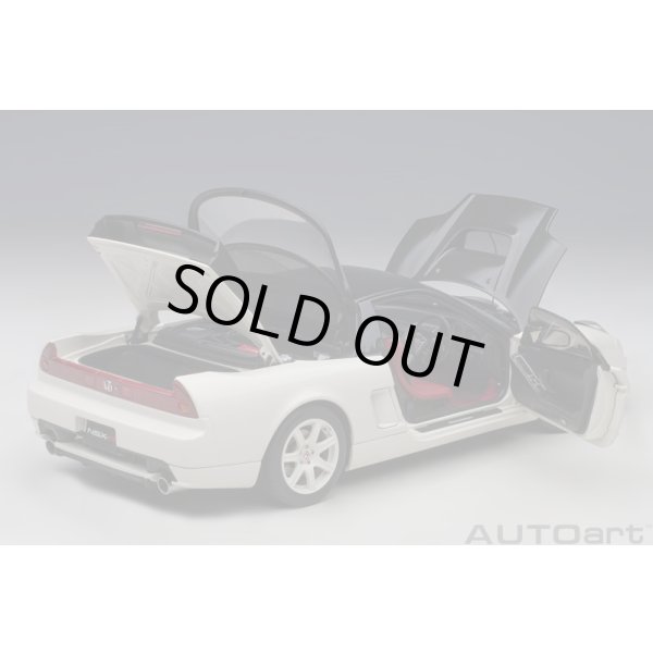 画像14: AUTOart 1/18 Honda NSX-R (NA2) (Championship White / Black Carbon) (14)