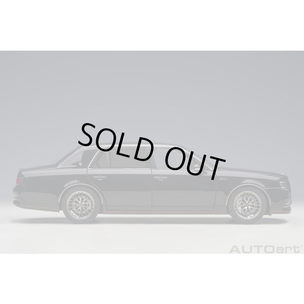画像4: AUTOart 1/18 Toyota Century GRMN (Black) (4)
