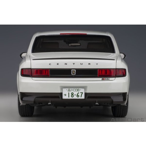 画像6: AUTOart 1/18 Toyota Century GRMN (Pearl White) (6)