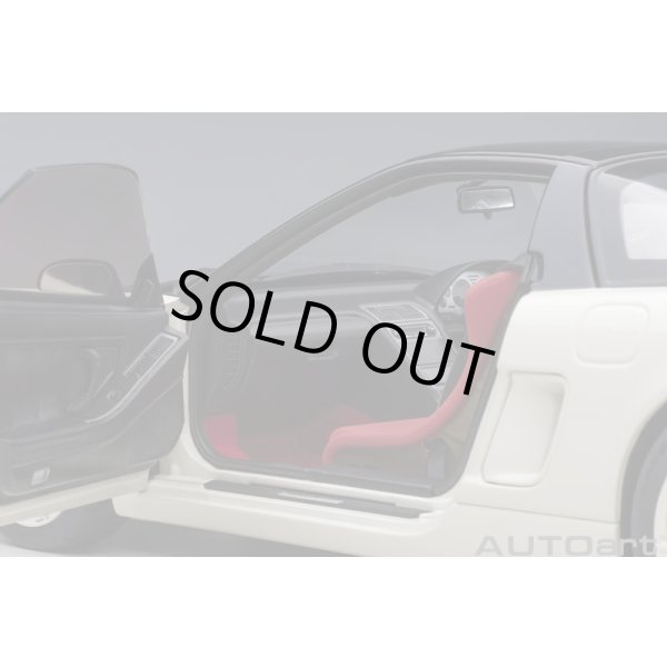 画像9: AUTOart 1/18 Honda NSX-R (NA2) (Championship White / Black Carbon) (9)