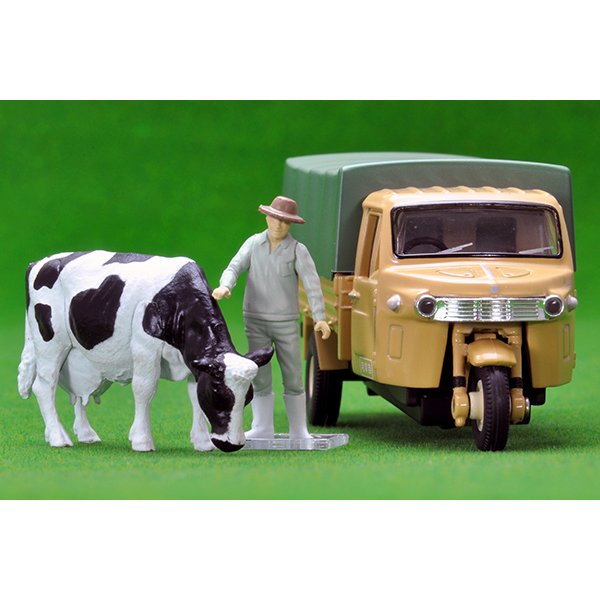 画像1: TOMYTEC 1/64 Limited Vintage Daihatsu CO10T (Brown) with figure (1)
