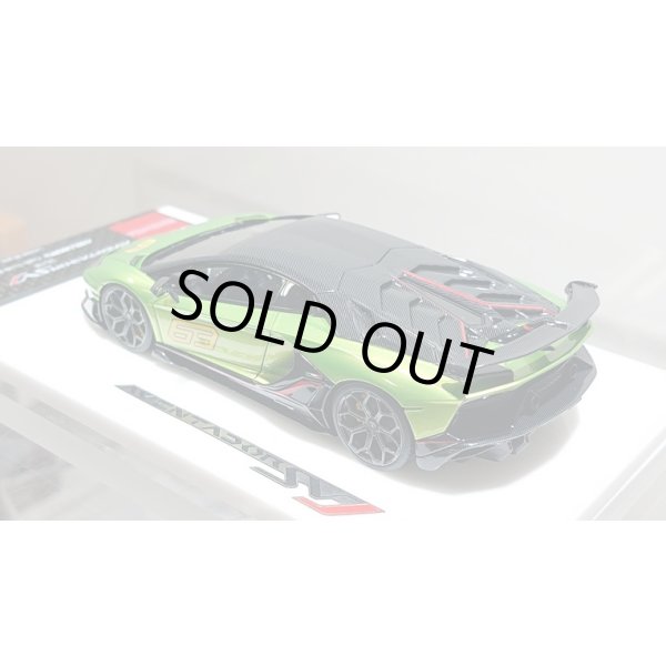 画像12: EIDOLON 1/43 Lamborghini Aventador SVJ 63 2018 Giallo Verde Pearl Limited 30 pcs. (12)