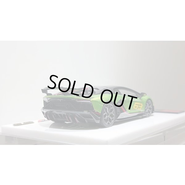 画像10: EIDOLON 1/43 Lamborghini Aventador SVJ 63 2018 Giallo Verde Pearl Limited 30 pcs. (10)