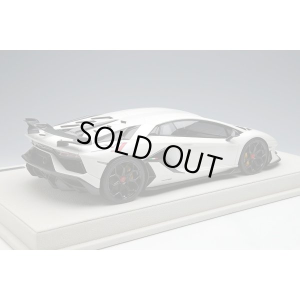 画像5: EIDOLON 1/18 Lamborghini Aventador SVJ 2018 Pearl White Limited 50 pcs. (5)