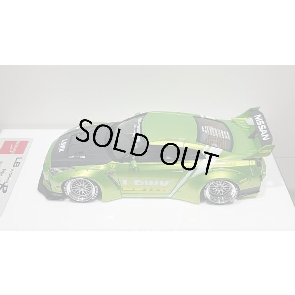 画像4: EIDOLON 1/43 LB WORKS R35 GT-R Type 1.5 (LB Shilhouette Wing) Giallo Verde Pearl Limited 35 pcs. (4)