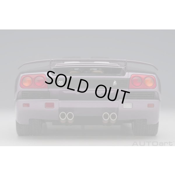画像6: AUTOart 1/18 Lamborghini Diablo SE30 Iota (VIOLA SE30 / Metallic Purple) (6)