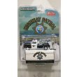 画像1: GREEN LiGHT 1/64 1969 Chevrolet C-30 Dualy Wrecker California Highway Patrol with Figure (1)