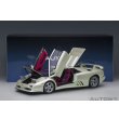 画像17: AUTOart 1/18 Lamborghini Diablo SE30 Iota (BALLON WHITE / Pearl White) (17)