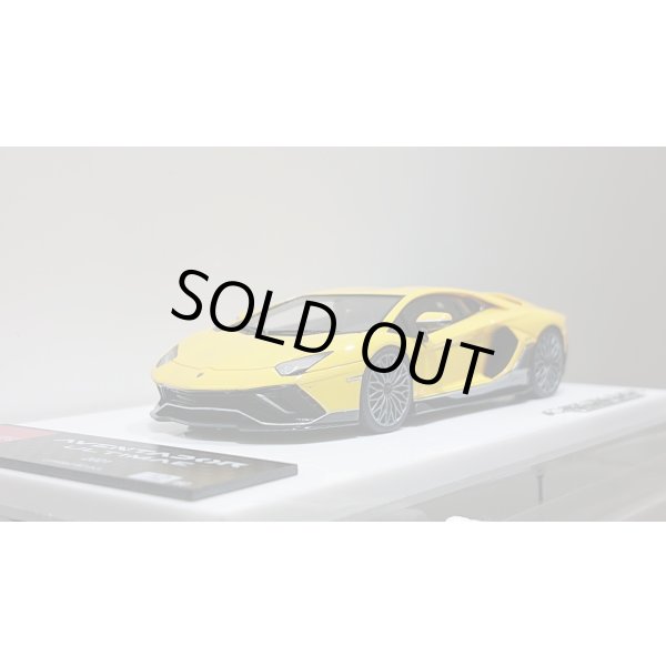 画像9: EIDOLON 1/43 Lamborghini Aventador LP780-4 Ultimae 2021 (Dianthus Wheel) Giallo Auge Limited 60 pcs. (9)