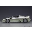 画像3: AUTOart 1/18 Lamborghini Diablo SE30 Iota (BALLON WHITE / Pearl White) (3)