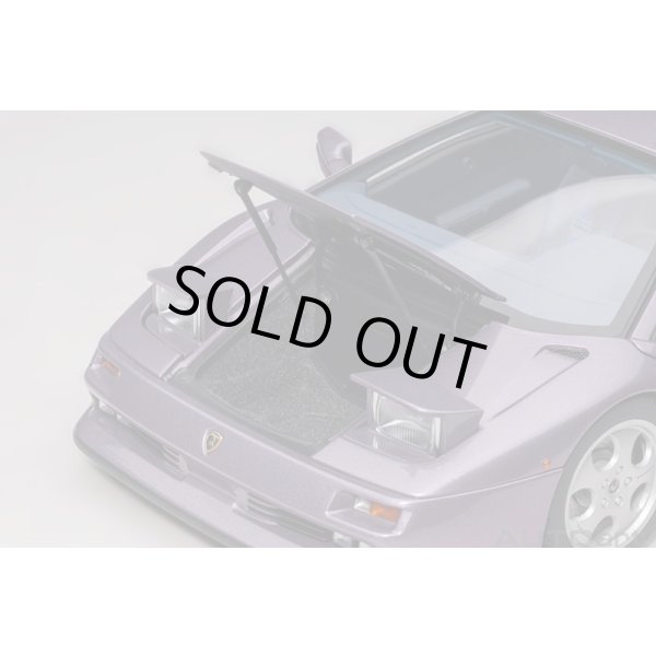 画像11: AUTOart 1/18 Lamborghini Diablo SE30 Iota (VIOLA SE30 / Metallic Purple) (11)