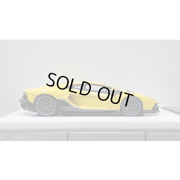画像6: EIDOLON 1/43 Lamborghini Aventador LP780-4 Ultimae 2021 (Dianthus Wheel) Giallo Auge Limited 60 pcs. (6)