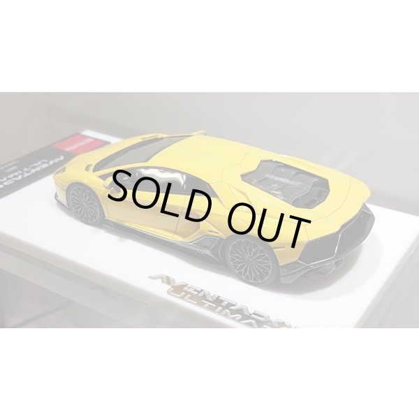 画像12: EIDOLON 1/43 Lamborghini Aventador LP780-4 Ultimae 2021 (Dianthus Wheel) Giallo Auge Limited 60 pcs. (12)
