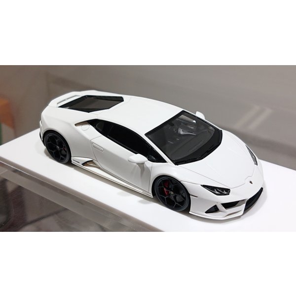 画像11: EIDOLON 1/43 Lamborghini Huracan EVO 2019 (Loge wheel) Bianco Canopus (Matte Pearl White) Limited 50 pcs. (11)