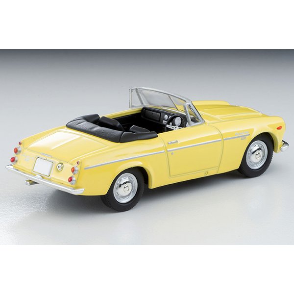 画像2: TOMYTEC 1/64 Limited Vintage Datsun Fairlady 2000 (Yellow) (2)