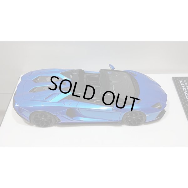画像8: EIDOLON 1/43 Lamborghini Aventador LP780-4 Ultimae Roadster 2021 (Leirion Wheel) Blue Towerette / Blue Nesance  Limited 100 pcs. (8)