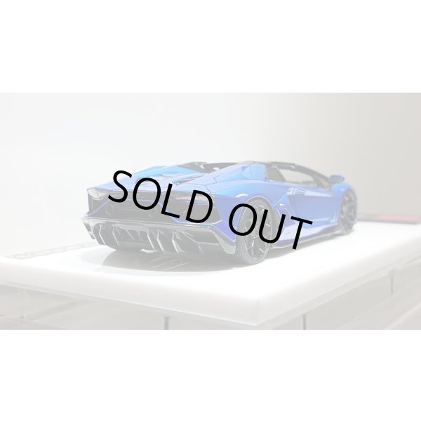 画像10: EIDOLON 1/43 Lamborghini Aventador LP780-4 Ultimae Roadster 2021 (Leirion Wheel) Blue Towerette / Blue Nesance  Limited 100 pcs. (10)